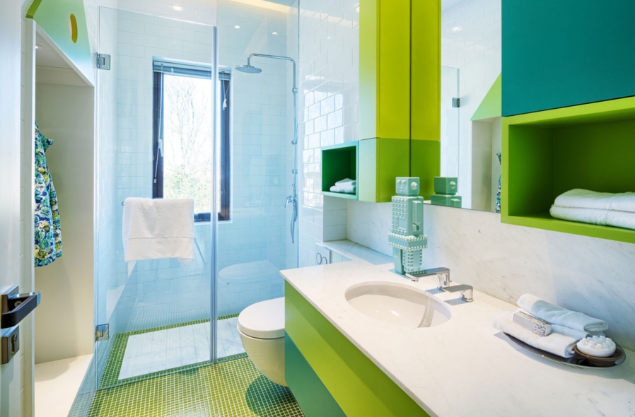 About Restroom and Common Bathrooms