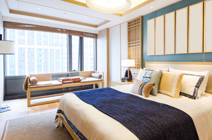 더 블룸<span>(Double Room)</span>